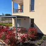 Le Clos De L'oliveraie - De Charme Avec Piscine Proche D'uzes Апартаменты
