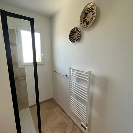 Apartmán Le Clos De L'oliveraie - De Charme Avec Piscine Proche D'uzes Sagriès