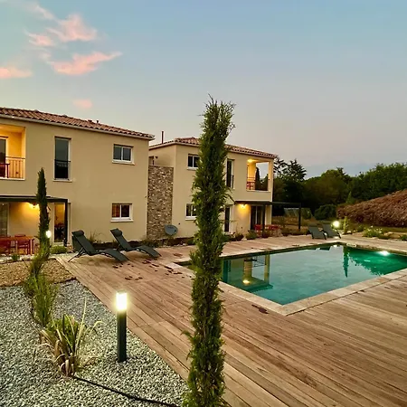 Le Clos De L'oliveraie - De Charme Avec Piscine Proche D'uzes Apartman *