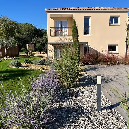 Le Clos De L'oliveraie - De Charme Avec Piscine Proche D'uzès Appartamento