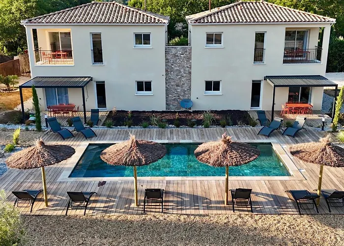 Le Clos De L'oliveraie - De Charme Avec Piscine Proche D'uzes
